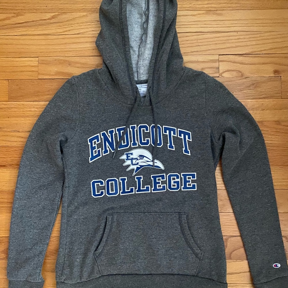 XS, Endicott College Hoodie